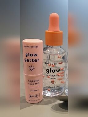 Glow Getter Niacinamide Serum & Vitamin C Brightening Stick